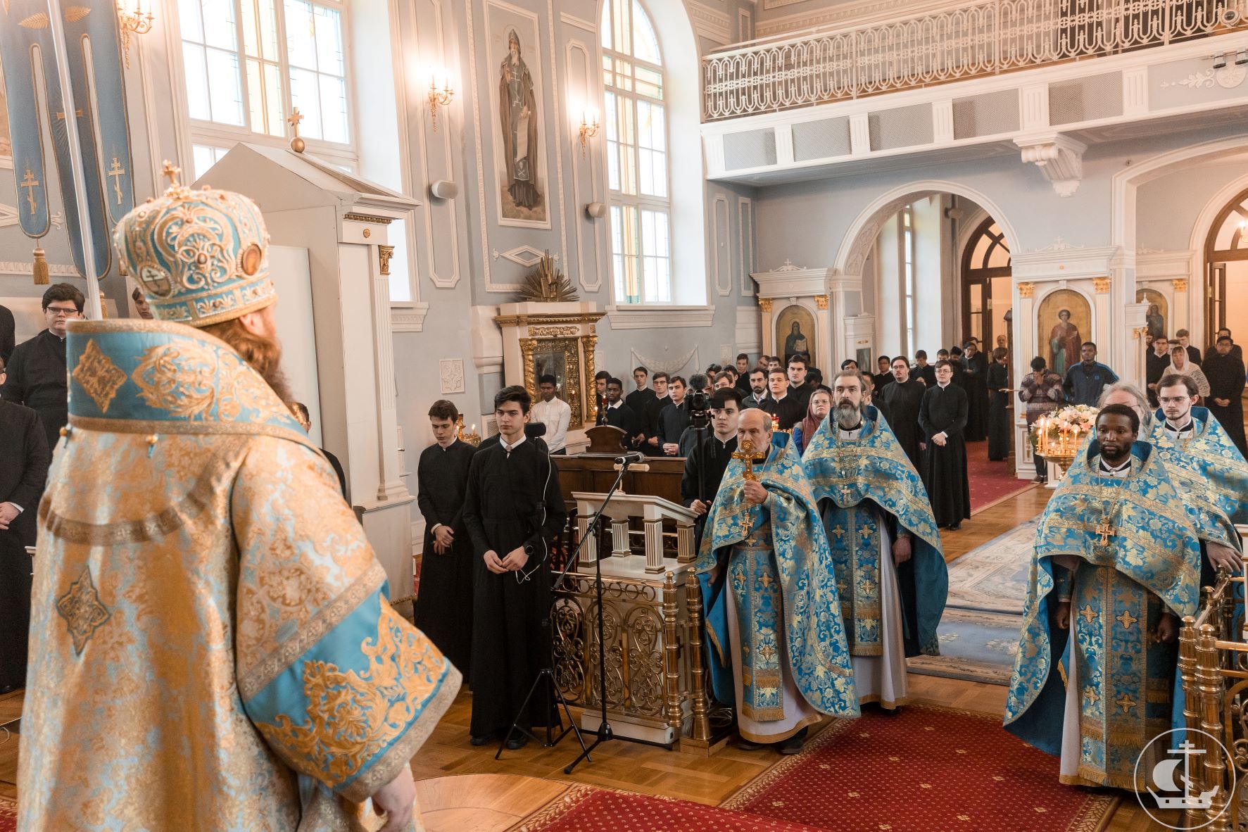 Духовенство храма Сретения Господня в Жулебино