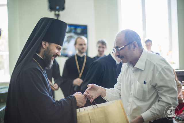 Религиозный специалист. Катехизатор. Петербургские православные миряне. Состоялся выпуск катехизаторов. Московский католический собор курсы катехизаторов.